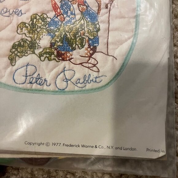 Vintage Beatrix Potter Cross Stitch Idea Kit Peter Rabb Bibs Columbia Minerva - Picture 4 of 6